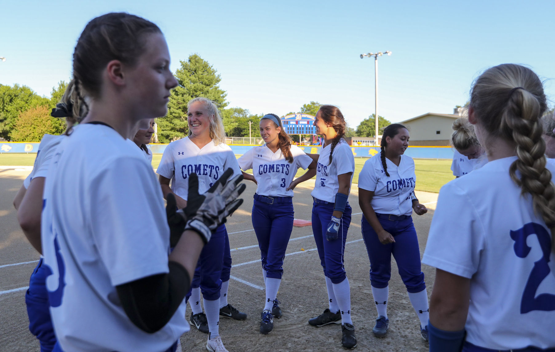 070618-qct-softball-semifinal-028